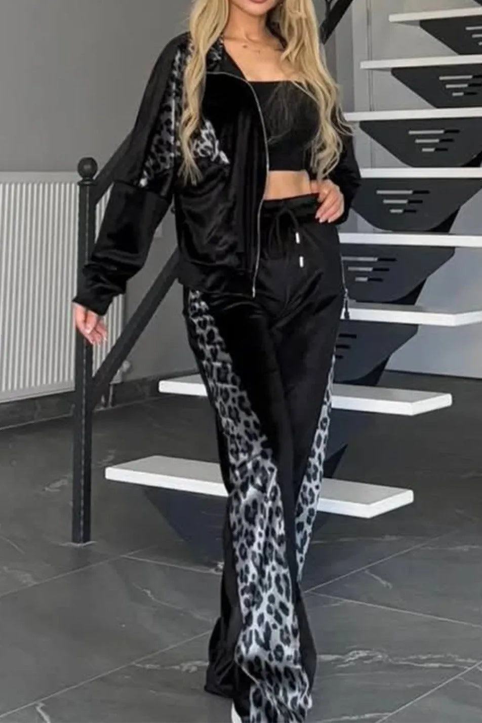 Women's Leopard Velvet Casual Fashion Sportswear Set